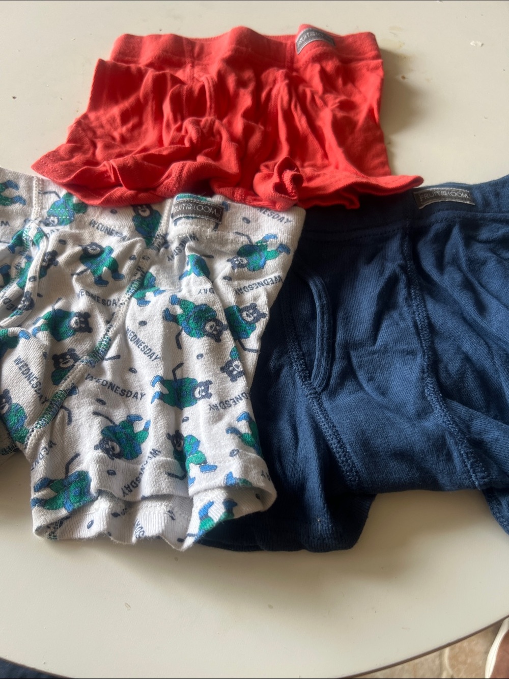 Fruit of the Loom Boys' 3-Pack Boxer Briefs – Red, Navy & White Printed